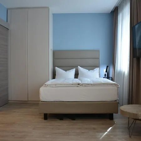 ベル ブルー ツェントゥルム ホテル 3*